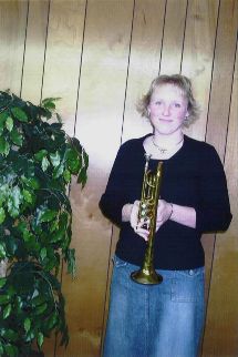 Images/Trumpeter Cassey Benton 2003.jpg